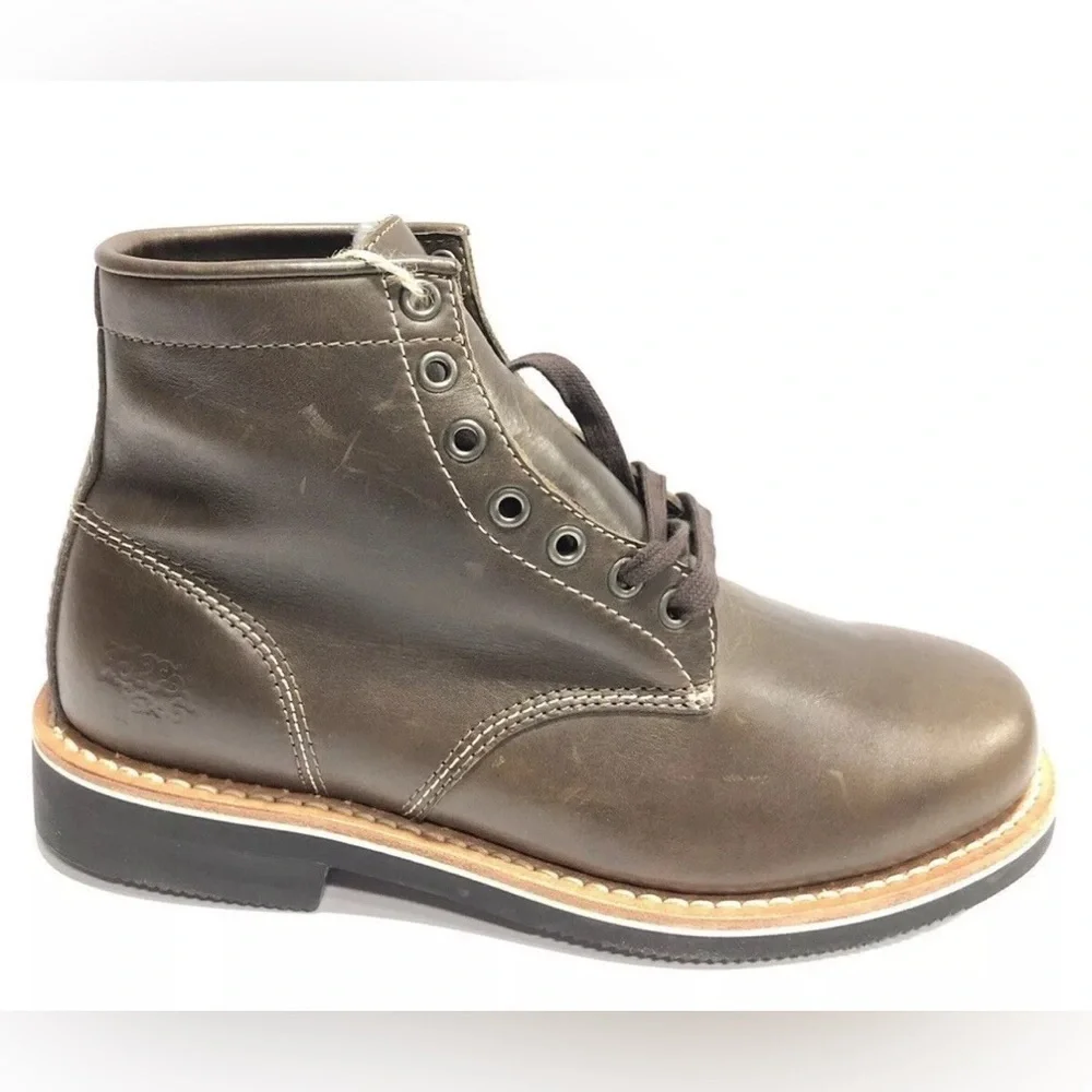 Superlamb Men’s Gobi, Brown Leather Desert Boot, Size 7.5D